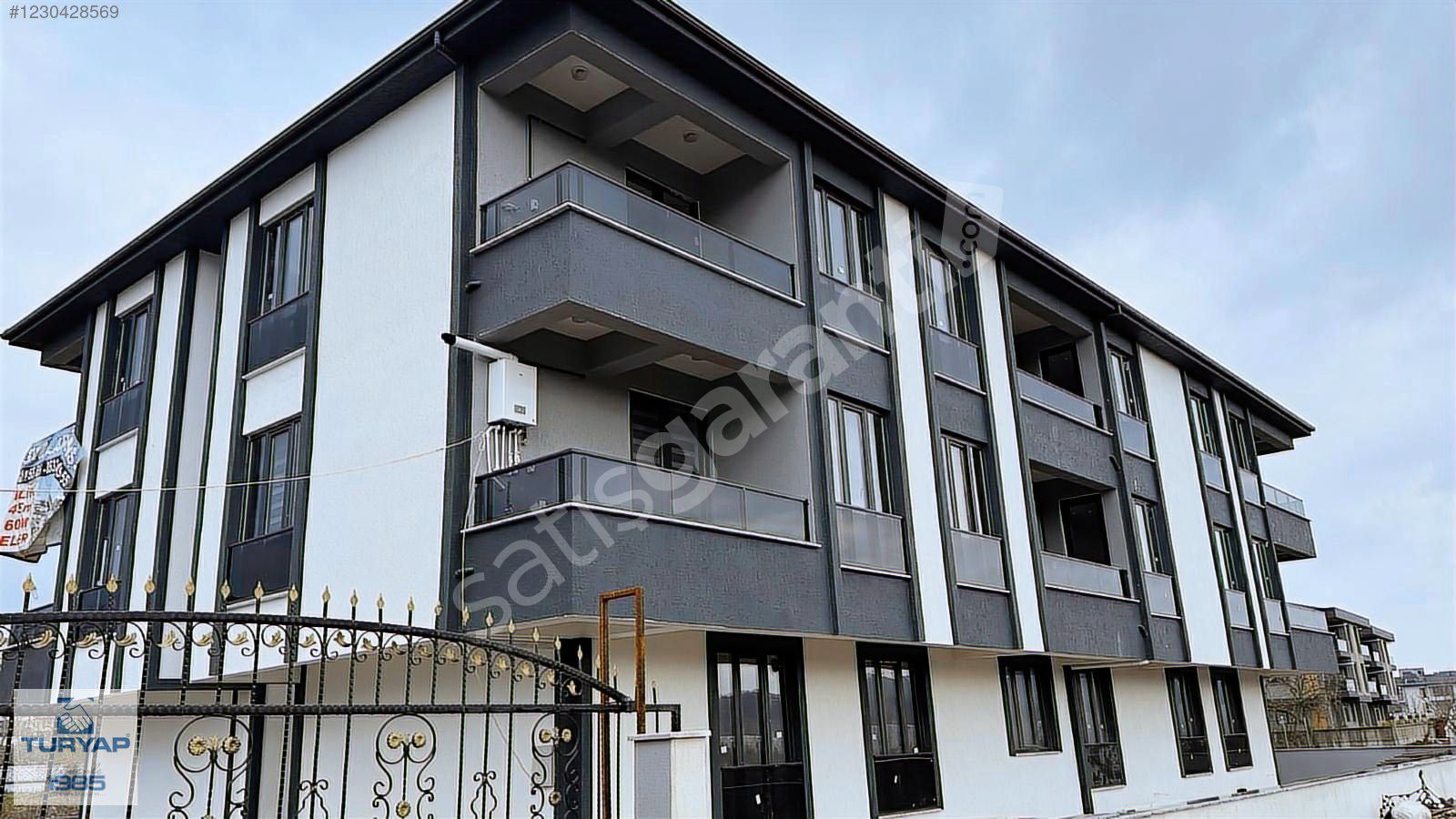 TURYAP FEVZİ'DEN YALOVA KADIKÖY'DE 1+1 SIFIR SATILIK LÜKS DAİRE