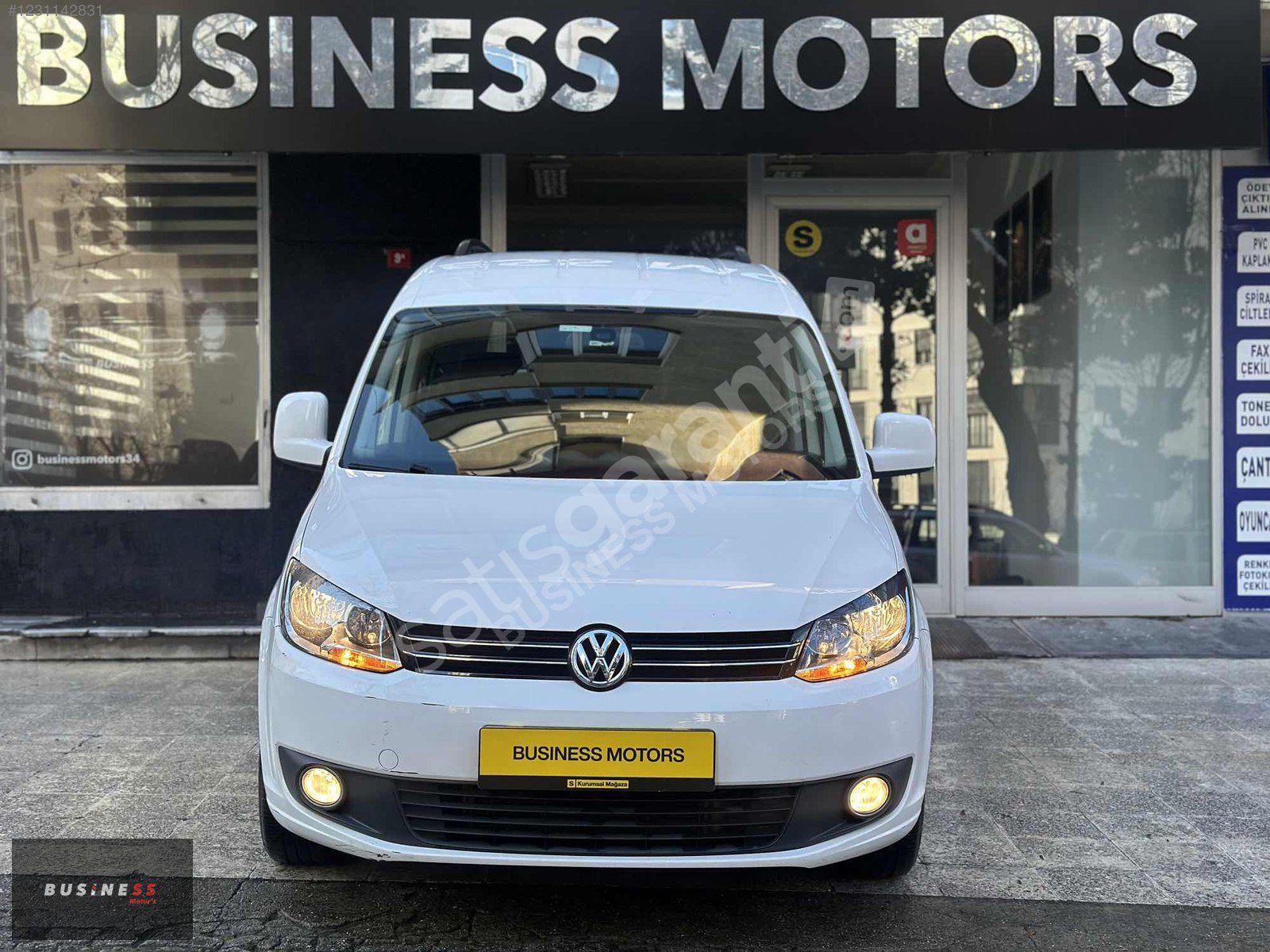 BUSINESS MOTORS'DAN VW CADDY HATASIZ 72.500 KM'DE İLK SAHİBİNDEN