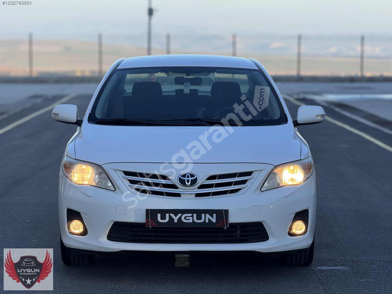 2010 MAKYAJLI TOYOTA COROLLA BEYAZ RENK EXTRALI