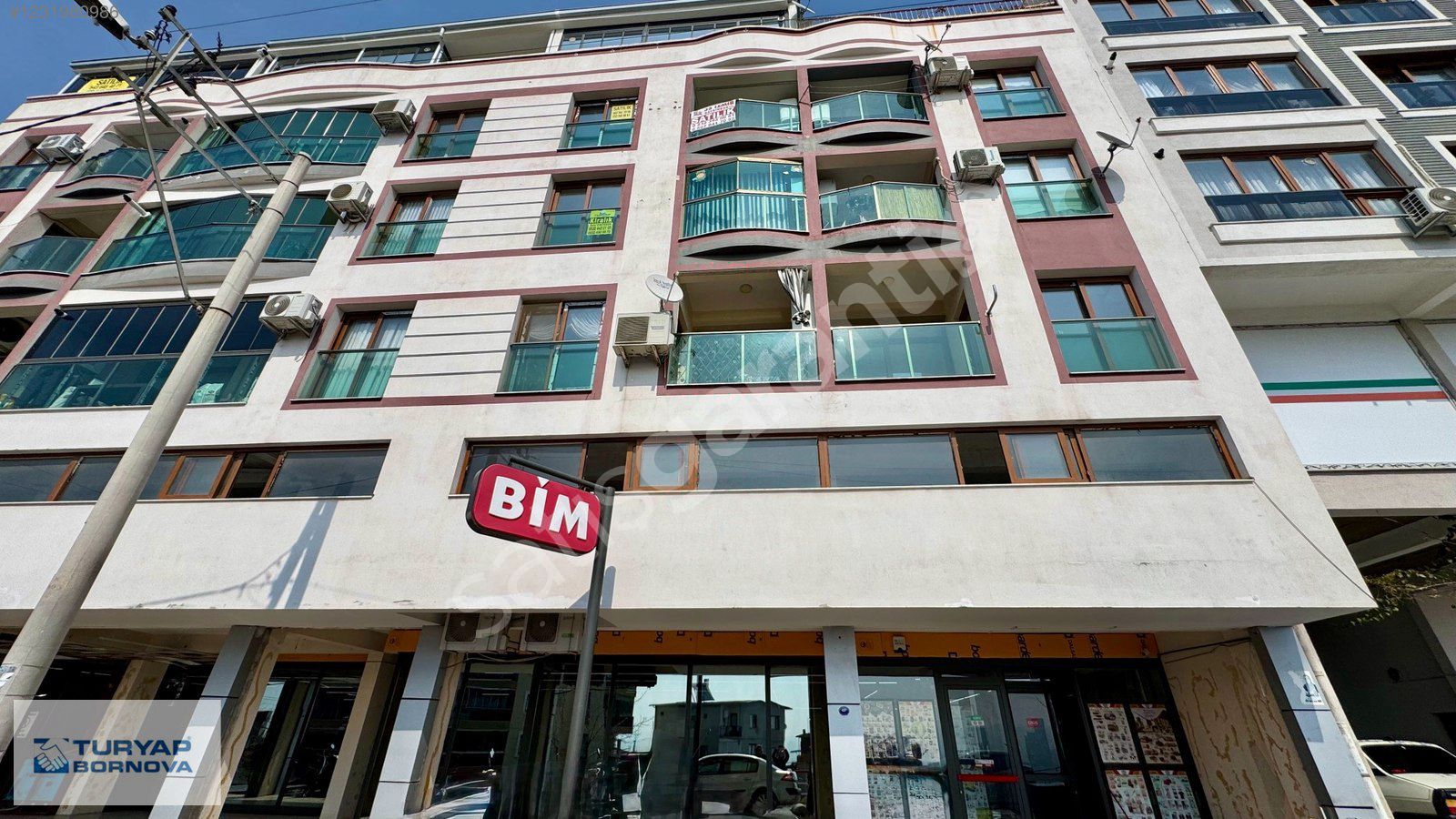 Bayraklı Alpaslan mah.de Deniz manzaralı Kiralık 2+1 Daire