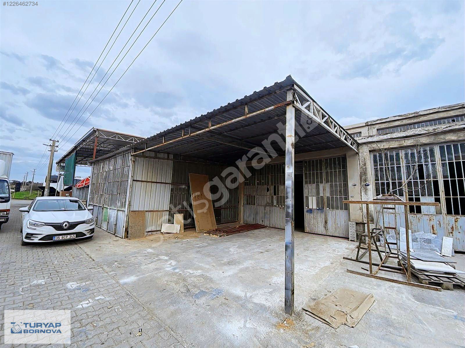 Tire Yeni Sanayi Sitesinde Kiralık Dükkan
