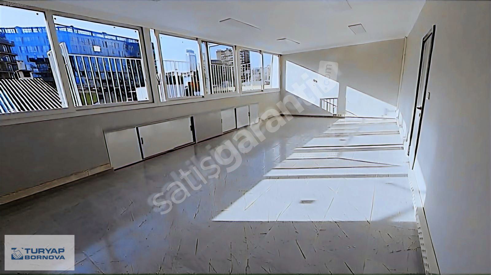 Bornova Ankara Caddesi Yakını 2+1 Büro-Ofis