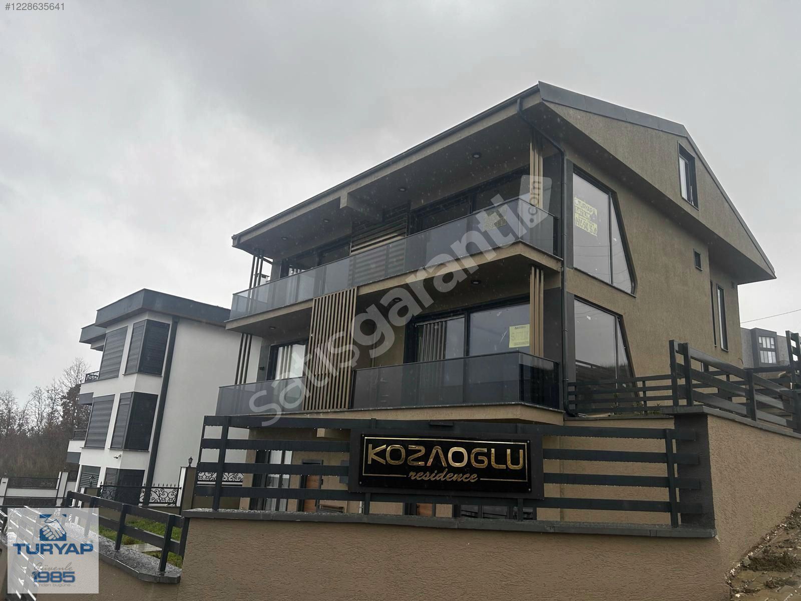 Kadıköy Okullar Bölgesinde Deniz Manzaralı lüks Dubleks Daire