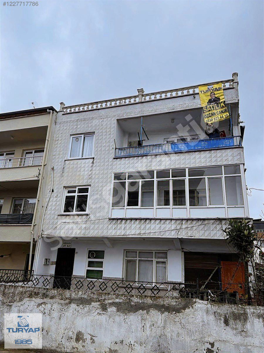 TURYAP ÖZCAN ÇAKIR DAN 3 KATLI MUSTAKİL BİNA VE ARSASI