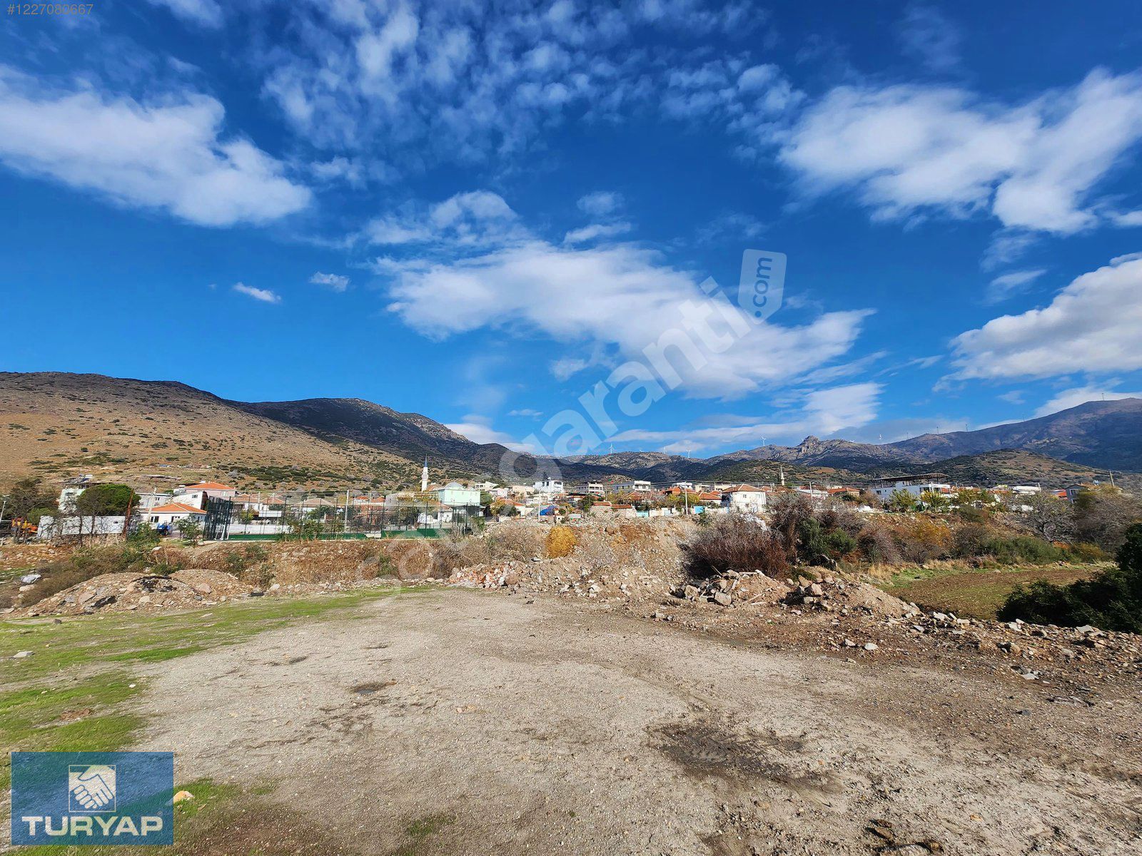MENEMEN HATUNDERE'DE UYGUN FİYATLI İMARLI 700M² SATILIK ARSA