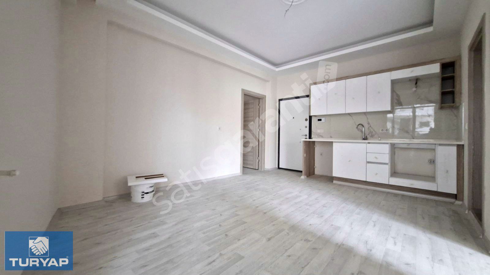 MENEMEN SEYREK MERKEZDE 2+1 SATILIK SIFIR DAİRE