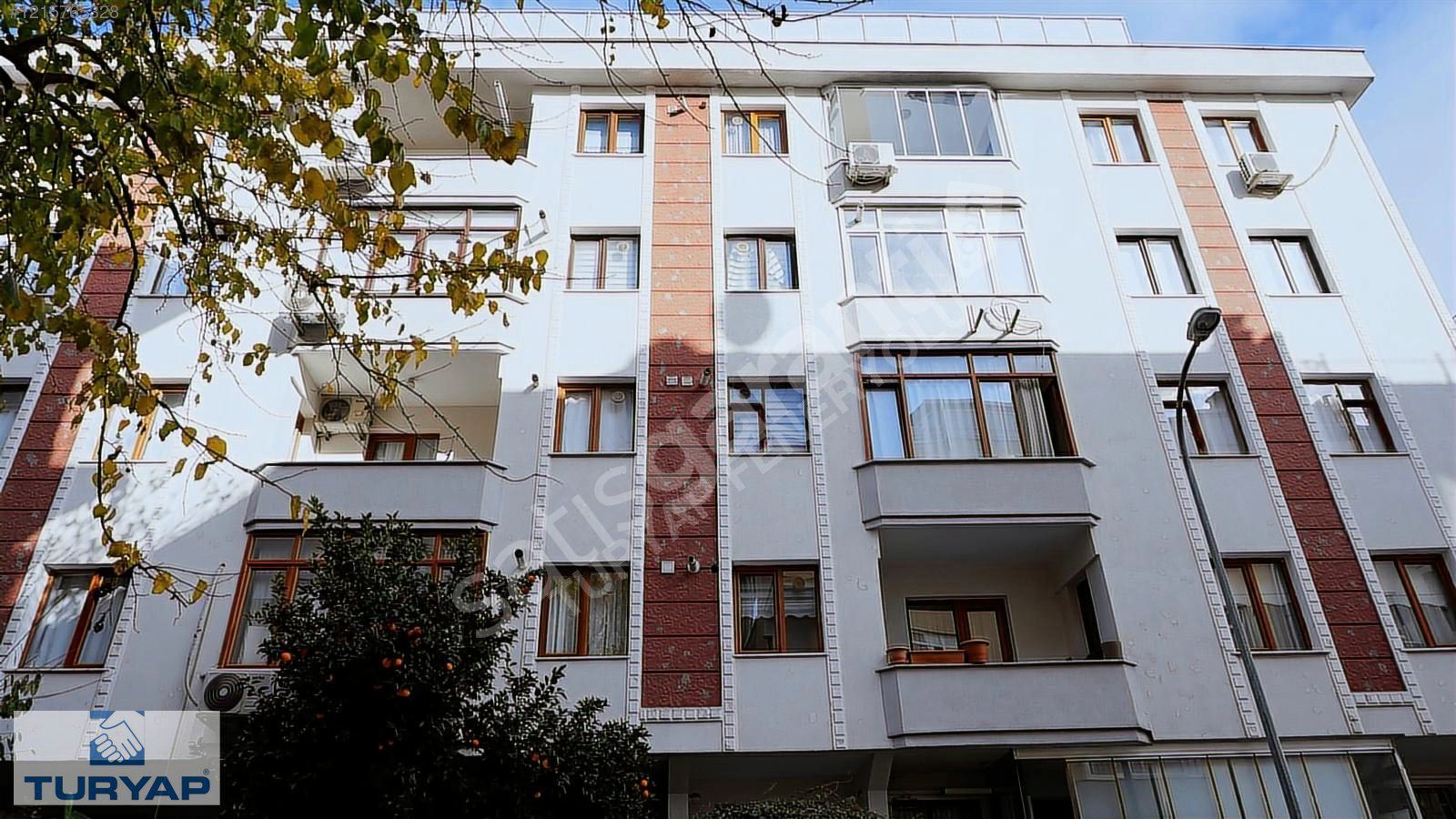 TURYAP'TAN, ÜSKÜDAR KISIKLI'DA 3+1 LÜKS DAİRE