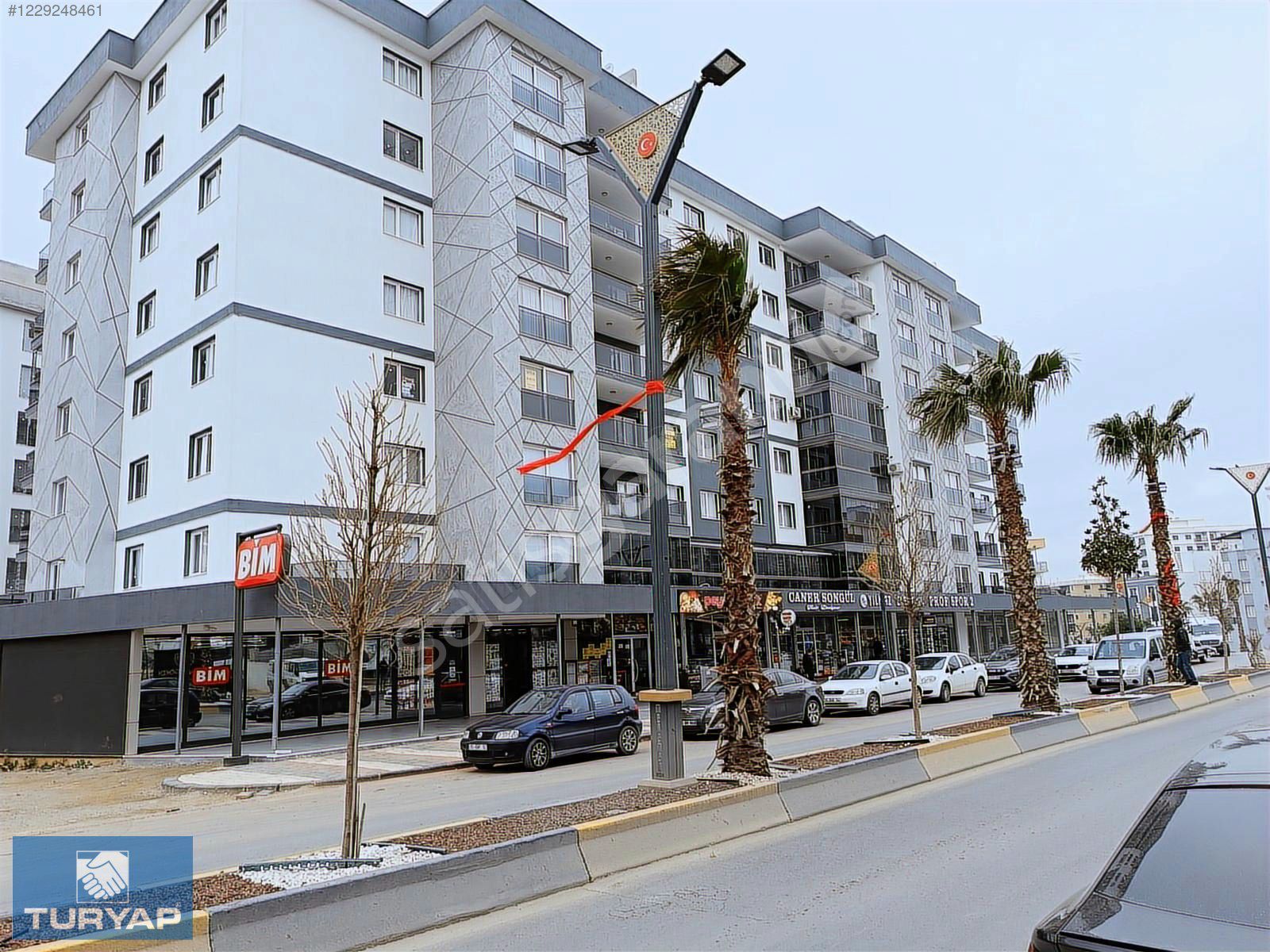 MENEMEN ZEYTİNLİK MAHALLESİNDE SATILIK 3+1 GENİŞ DAİRE