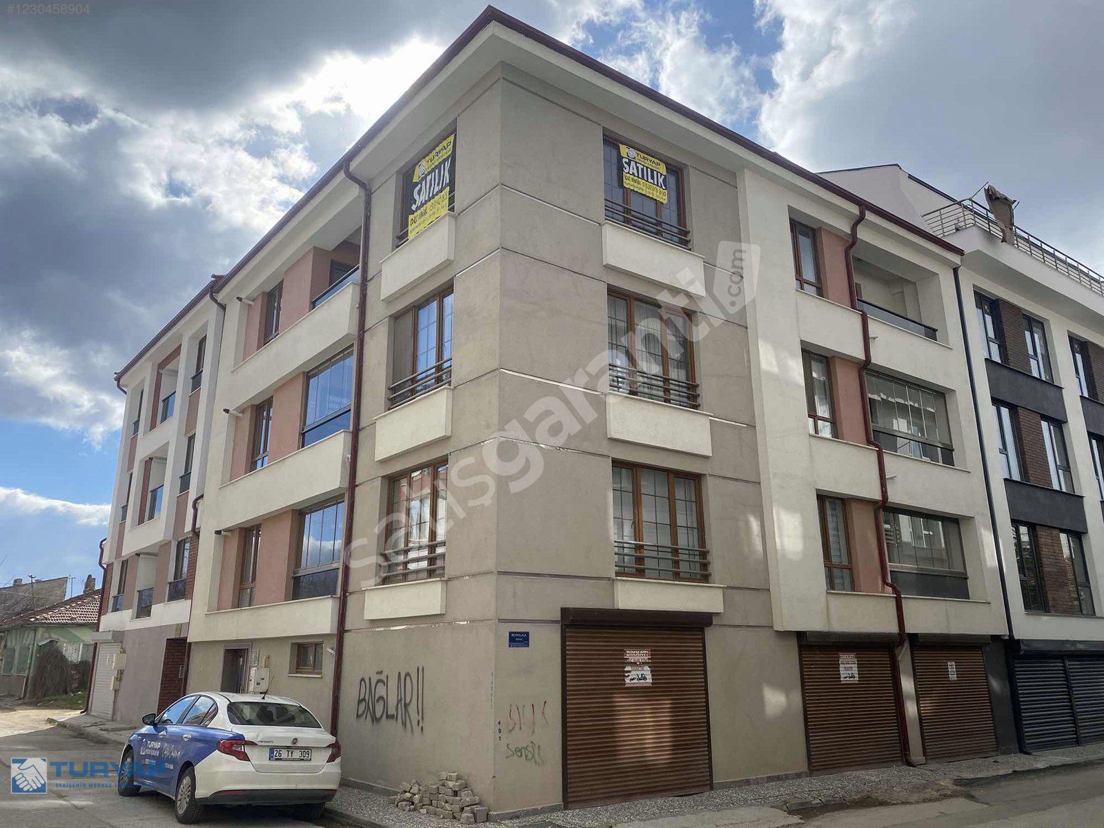 TURYAP'TAN E.GAZİ MAH. SATILIK Ö. GARAJLI 130M2 NET KÖŞE DAİRE