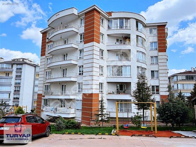 Turyap'tan Elvan Mahallesinde Site İçerisinde Satılık 3+1 Daire
