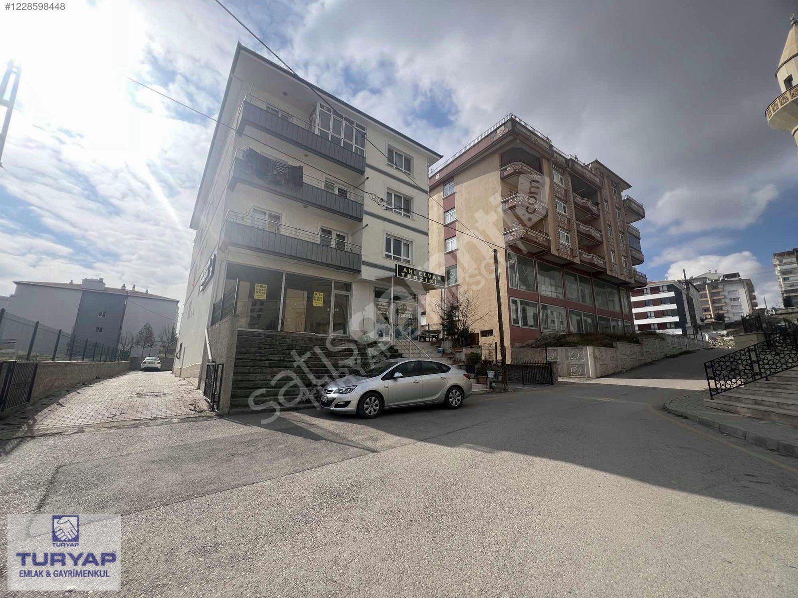 Turyap'tan Kent Konseyi Yakını Satılık 83 m2 Dükkan