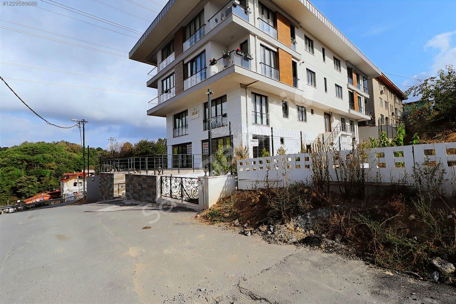 Sarıyer Maden Orman Manzaralı 2+1 Daire