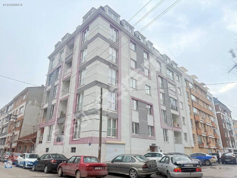 TURYAP' TAN GAFFAR OKAN CAD. YAKINI SATILIK 4+1 LÜKS DAİRE