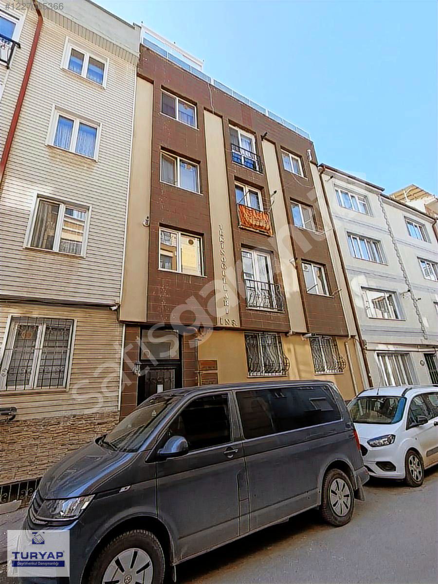 AKARBAŞI MH.ARAPALİ SK.KİRALIK 1+1 DAİRE
