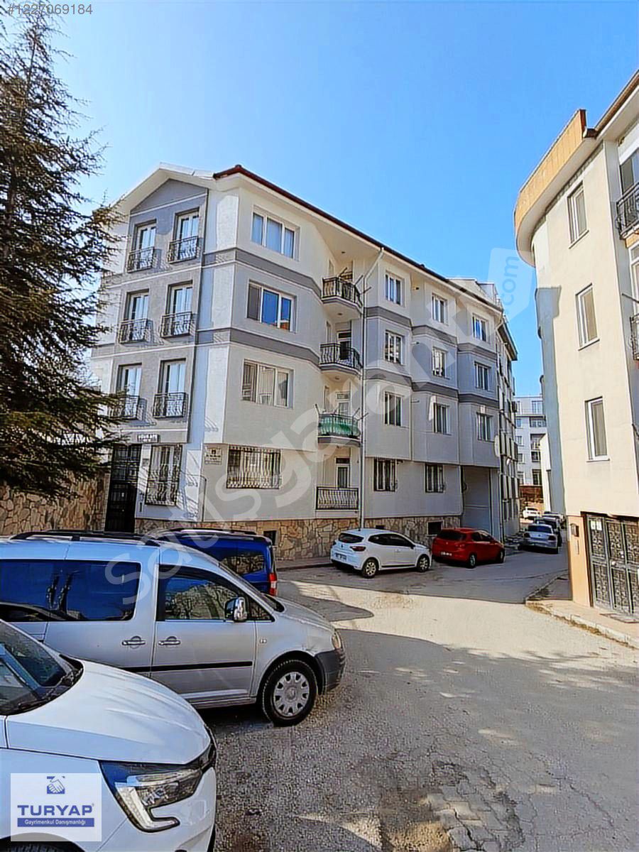 AKARBAŞI MH.BALDERE SK.'TA KİRALIK 3+1 DAİRE