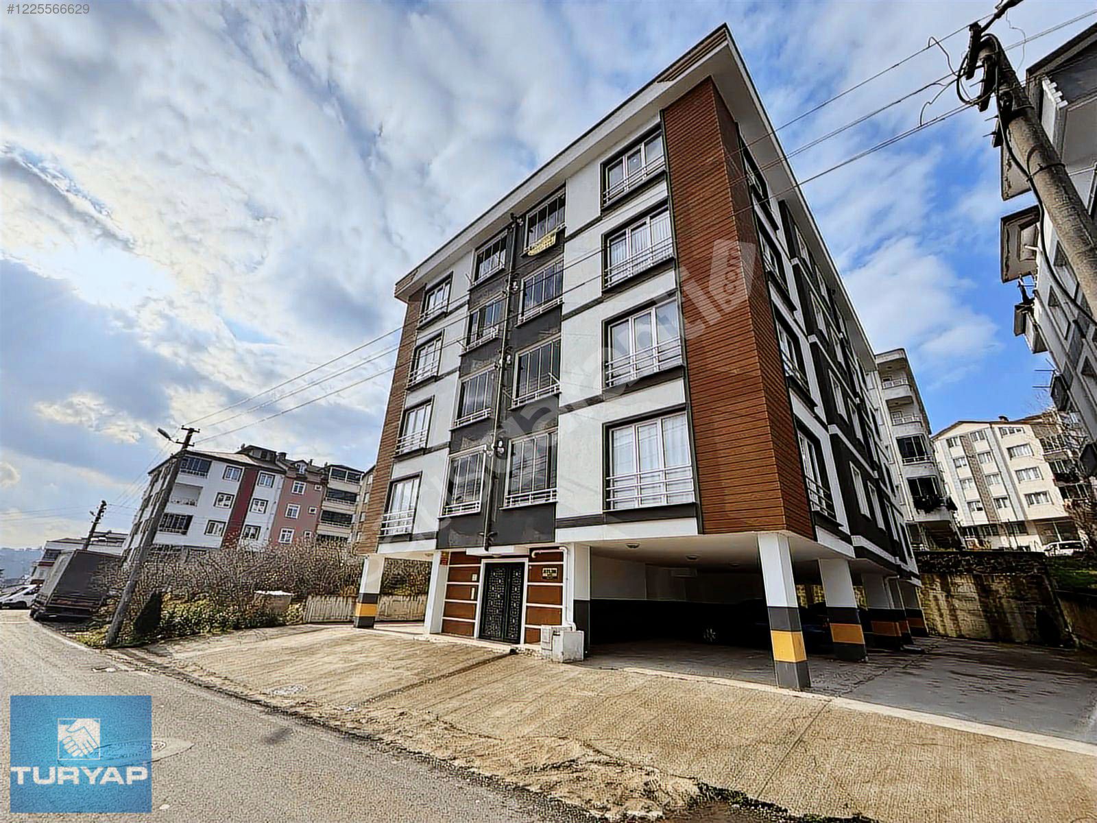 ORDU ŞAHİNCİLİ KAPALI MUTFAKLI SIFIR 3+1 KİRALIK DAİRE