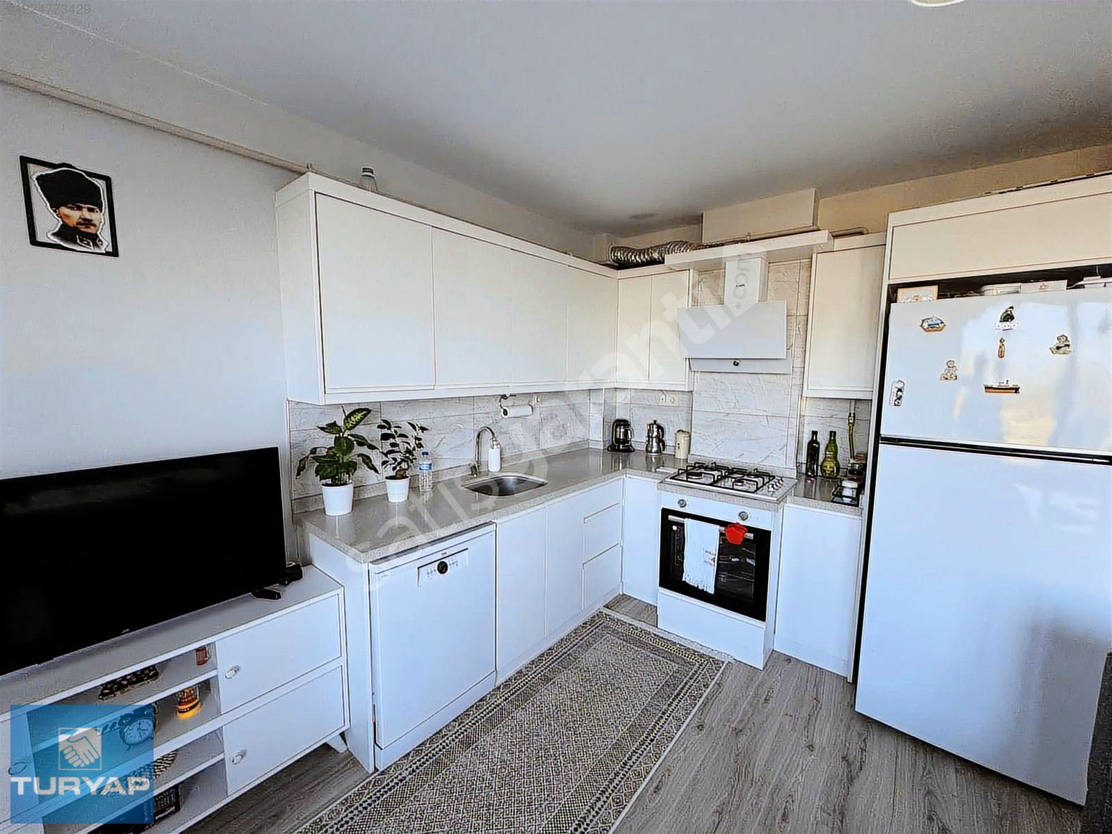 Üniversite Karşısı Deniz Manzaralı Satılık 2+1 Daire
