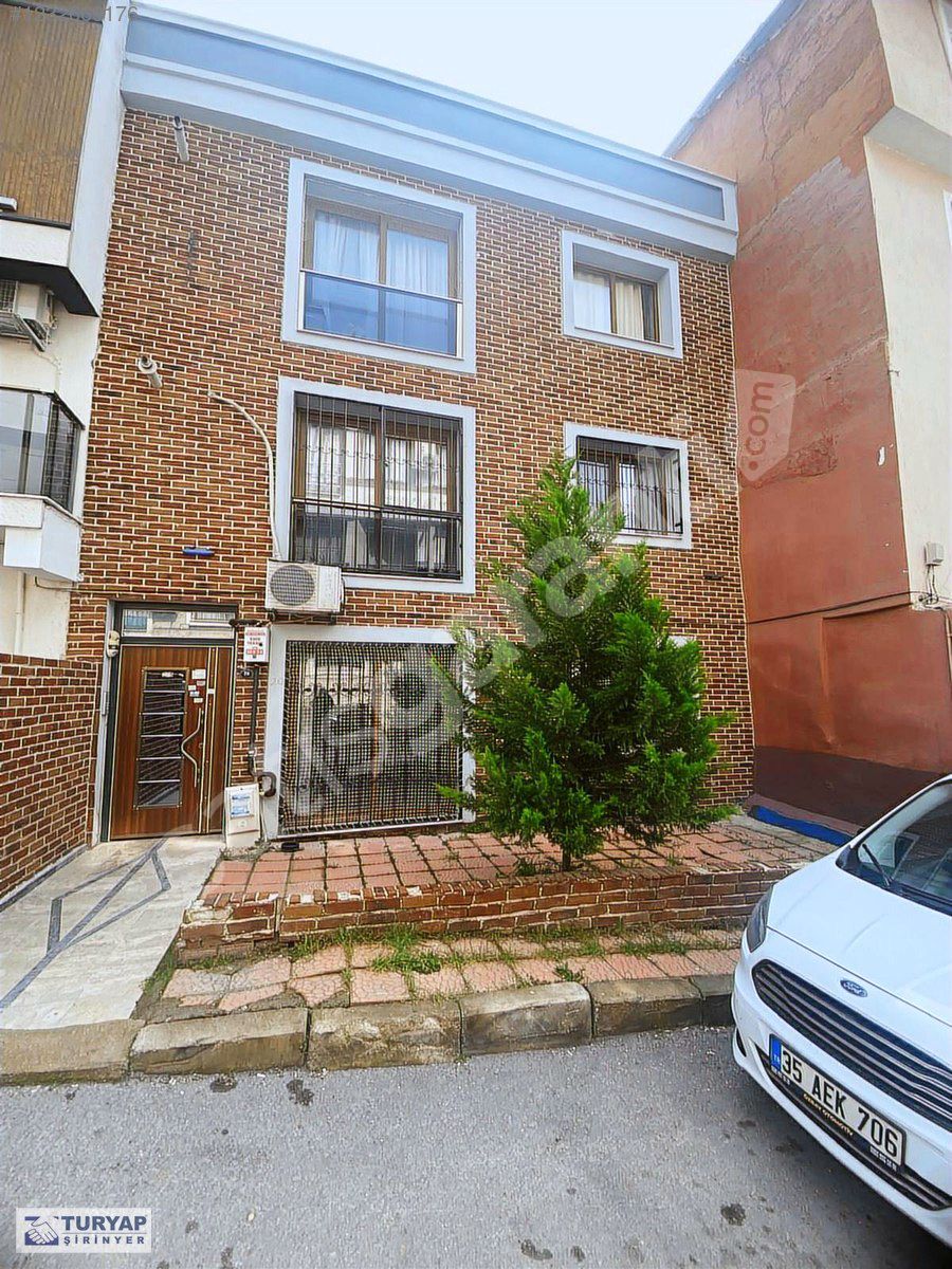Atatürk Mh. Merkezi Konum'da 1+1 Kiralık Lüks Daire