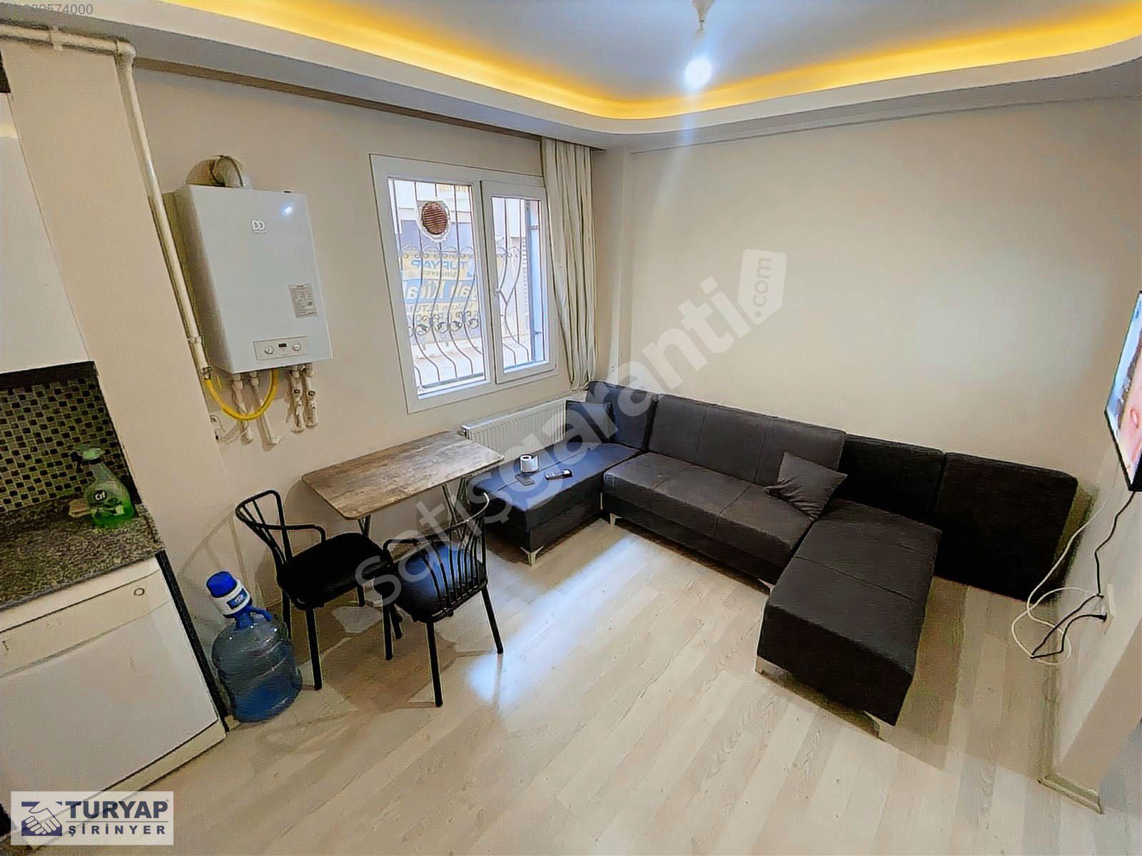 Turyap'tan Hasanağa Parkı Karşısında 1+1 Kiralık Daire