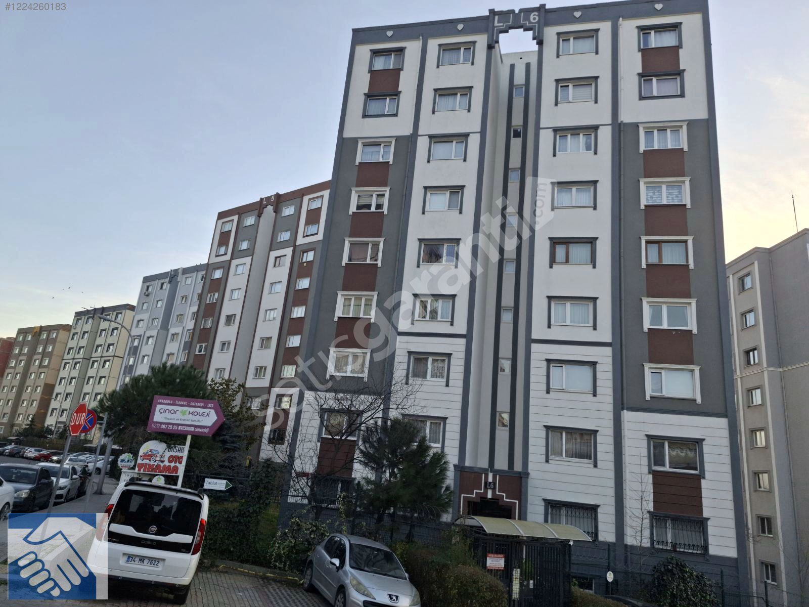 Başakşehir İstanbul Çarşı Yanında Satılık 4+1 151 m² Daire
