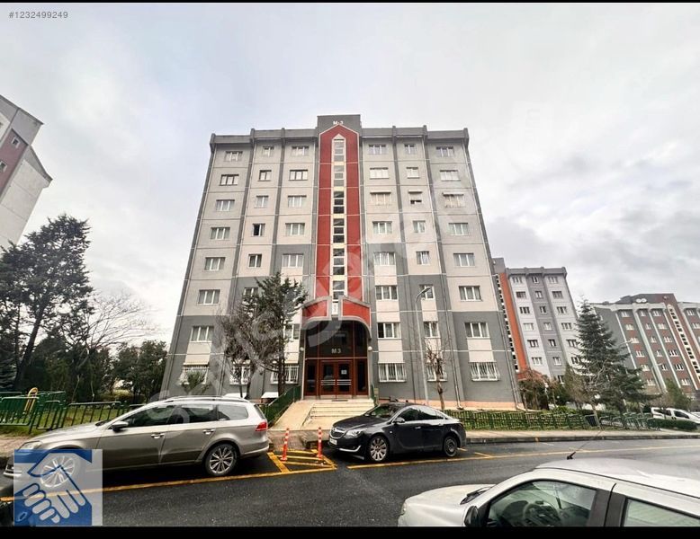 BAŞAKŞEHİR VADİPARK EVLERİNDE 149 M2 SATILIK DAİRE