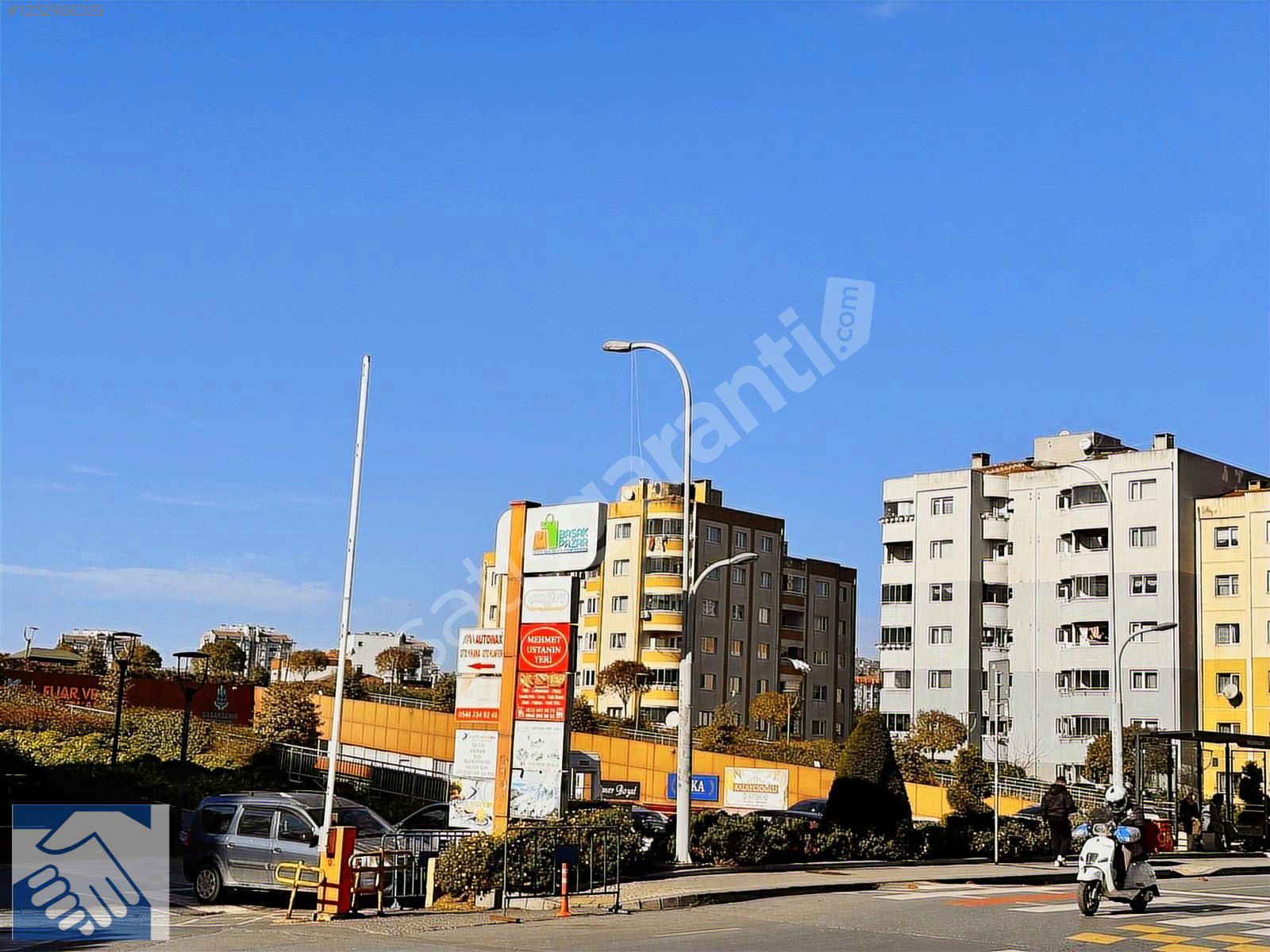 BAŞAKŞEHİR 4.ETAP BAŞAK PAZARIN YANI KİRALIK FERAH 3+1 GİRİŞ KAT
