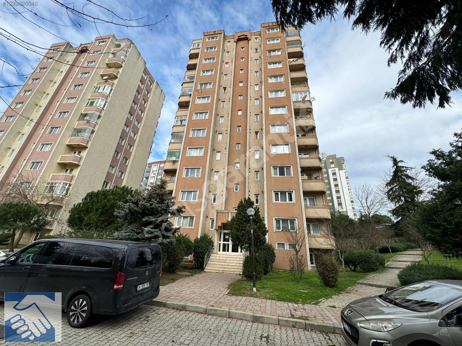 Başakşehir Başak Mahallesi'nde Satılık 2+1 Güney Cephe Daire!