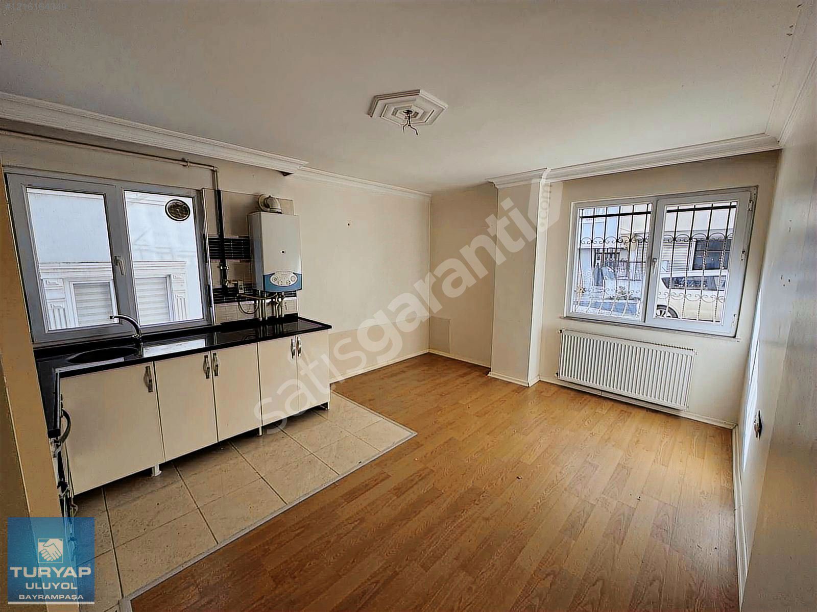 ACİL TURYAP'TAN 2+1 TADİLATLI ARA KAT DAİRE