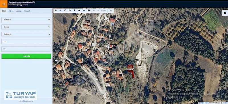 Geyve Çukurköy'de İmarlı, Gölete Cepheli 307m2 Müstakil Tapulu