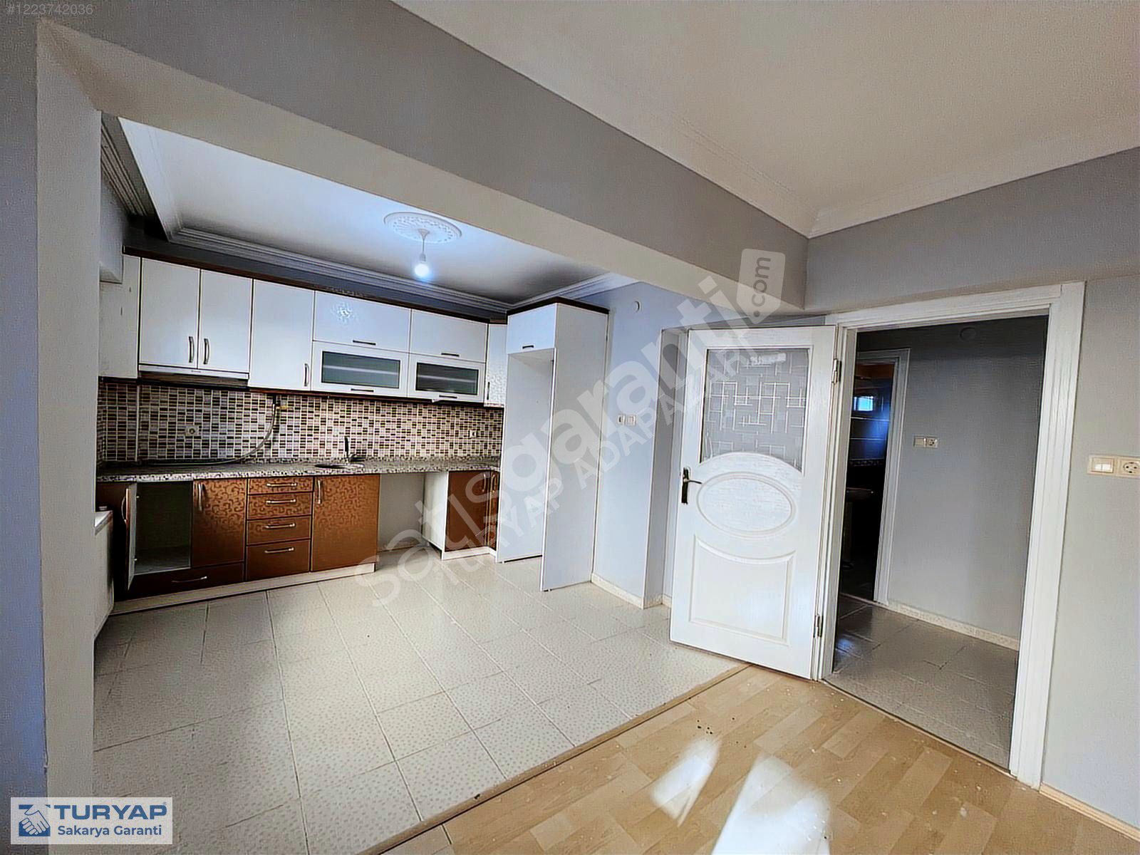 Sakarya Serdivan İstiklal Mah.Adatıp Hastanesi Civarı 5+1 Daire