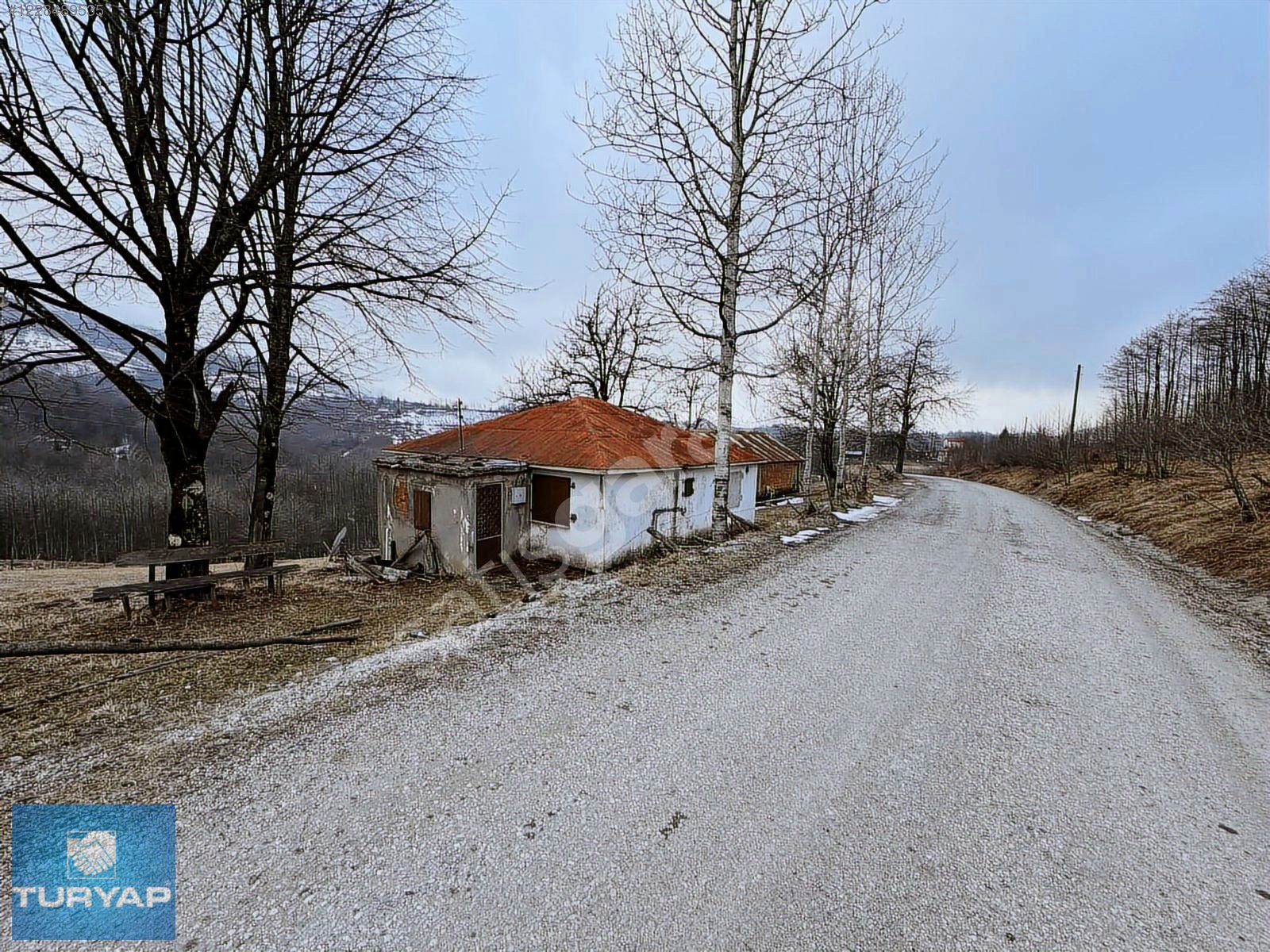 ORDU KABADÜZ YOKUŞDİBİNDE SATILIK ARSA ve EV