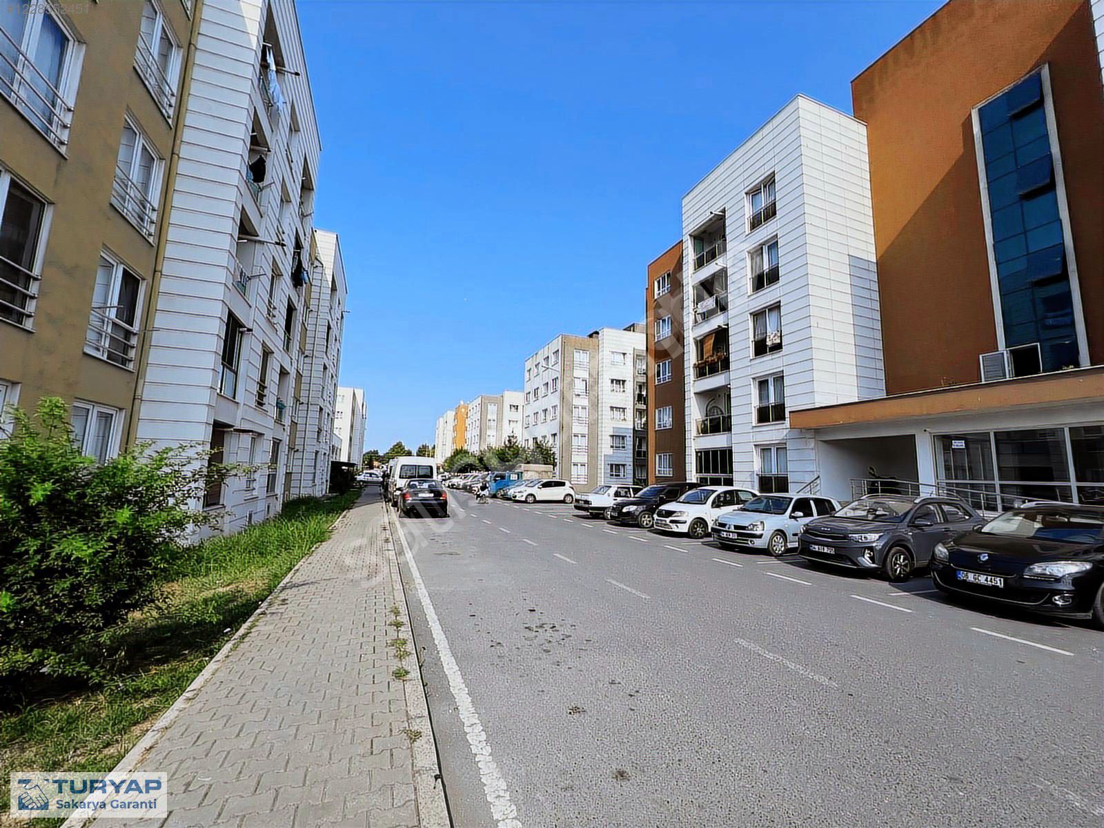 Sakarya Erenler Kentsel Dönüşüm Sitesi İçerisinde 3+1 Daire