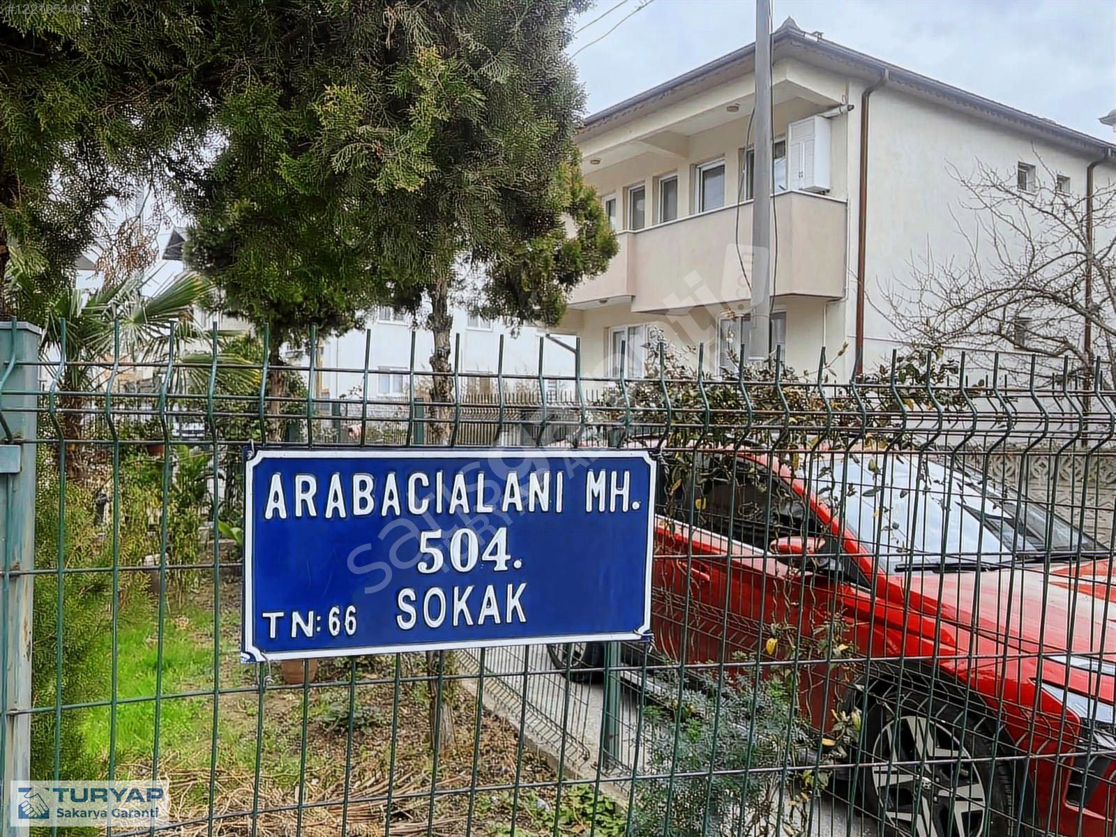 Serdivan Agora AVM yanı müstakil 2 katlı 2 ayrı tapu müstakil ev