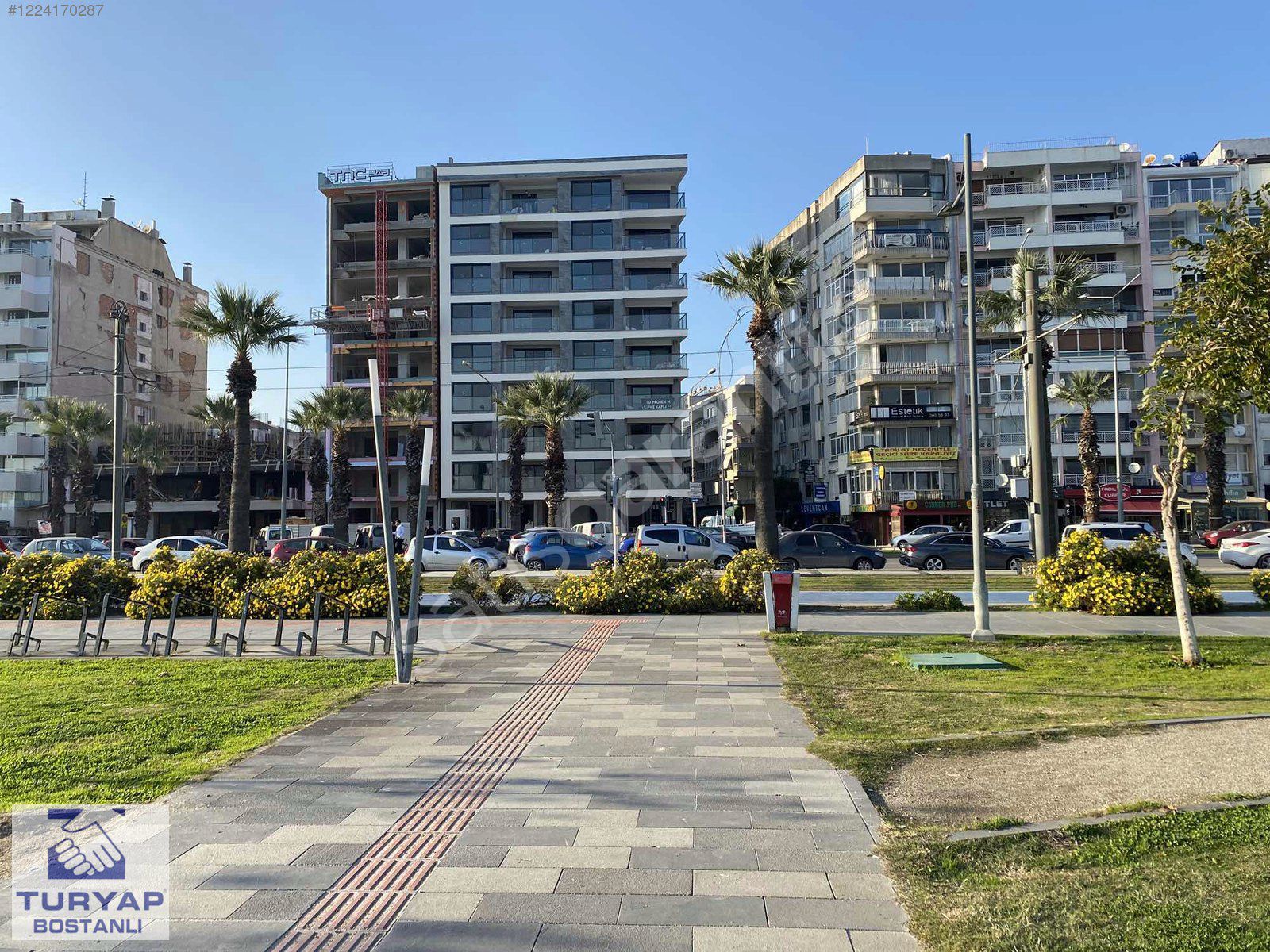 Karşıyaka Sahilde 3+1 Ultra Lüks Yalı Dairesi