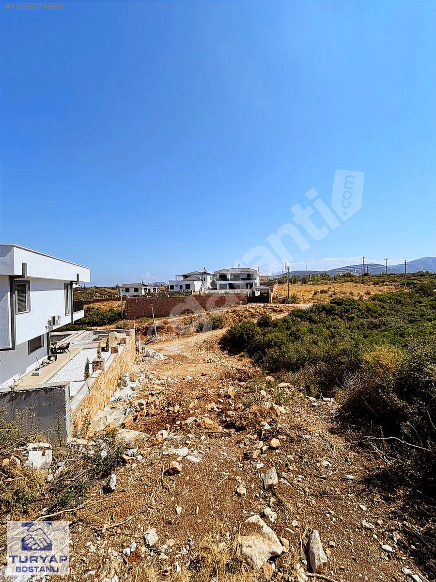 Aydın, Didim, Akyeniköy' de Villa İmarlı 701 M2 Arsa