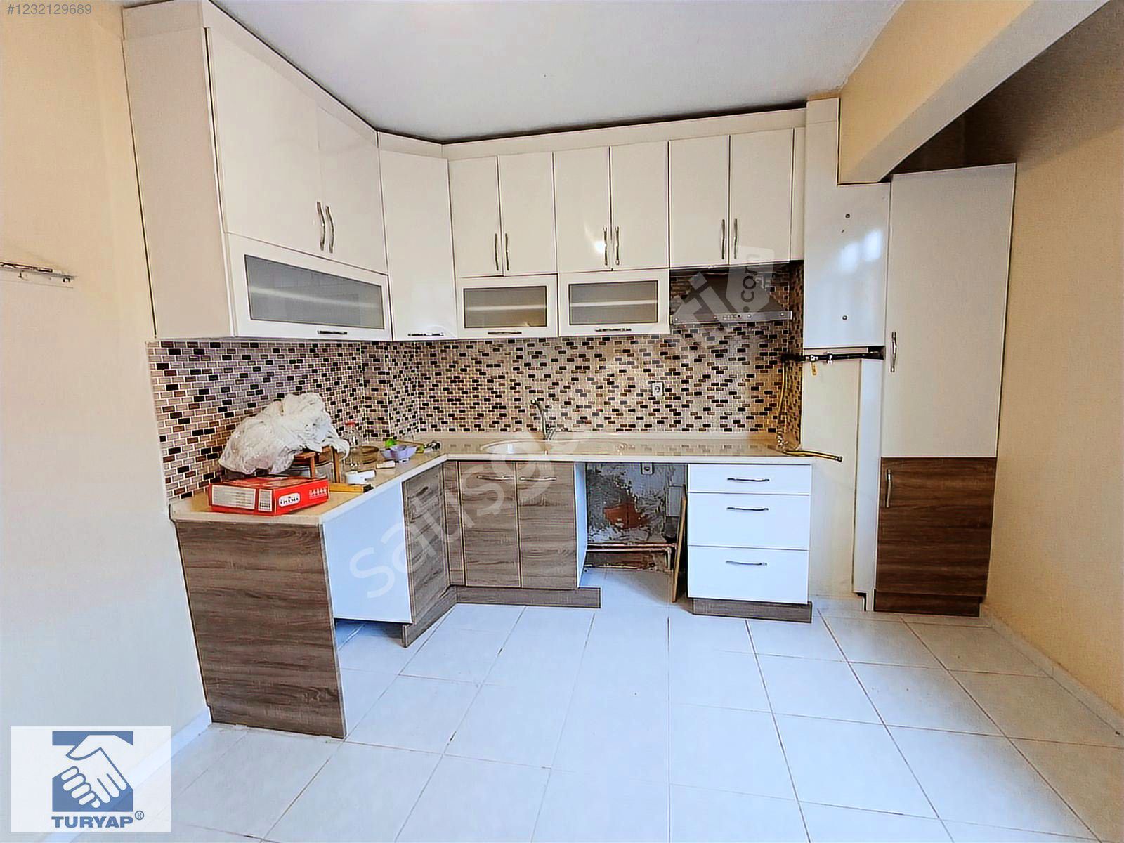 Turyap Aydos'tan Veysel Karani Mah. Kiralık Geniş 2+1 Üst Kat