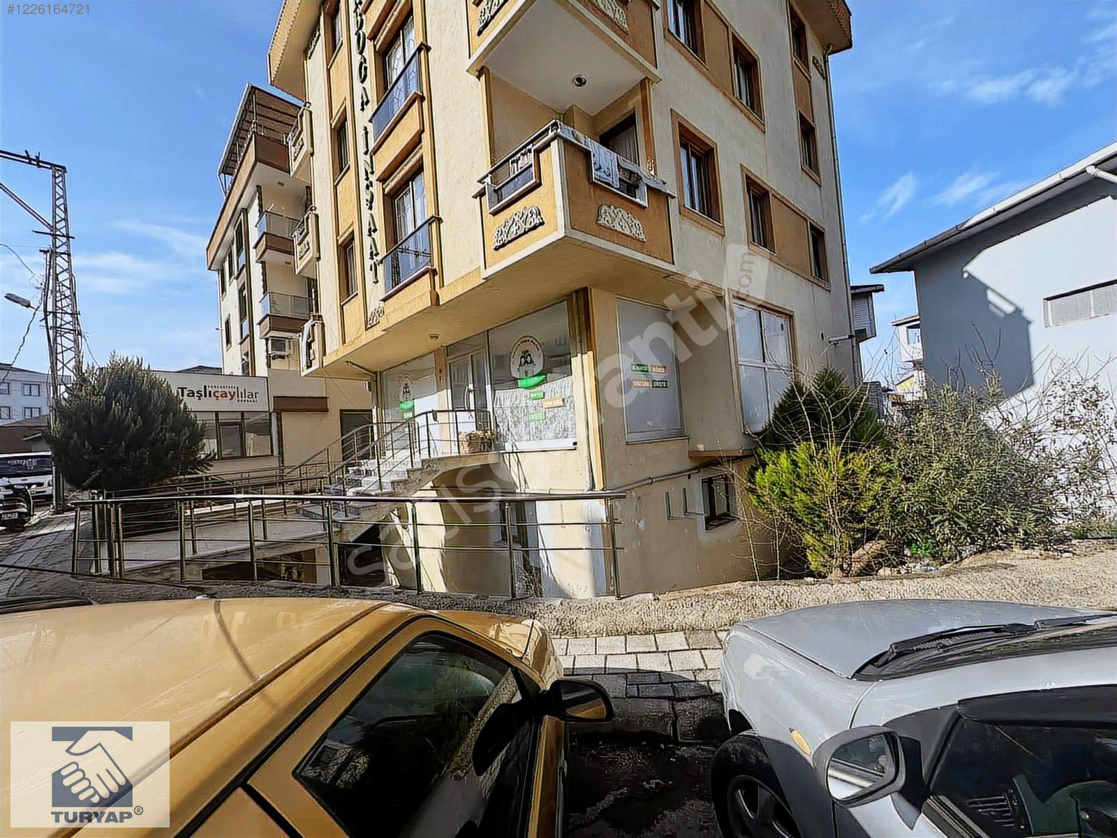 SANCAKTEPE AKPINAR MAH RINGS AVM YÜRÜME SATILIK DÜKKAN