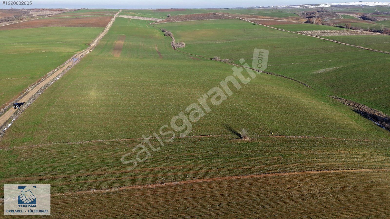 TURYAP'TAN UZUNKÖPRÜ SİPAHİ KÖYÜNDE 24.958 M2 SATILIK TARLA