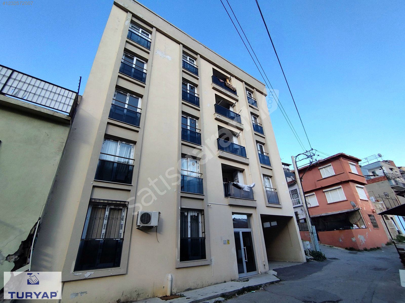 GAZİMİR TURYAP'TAN KONAK ZAFERTEPEDE KİRALIK 2+1