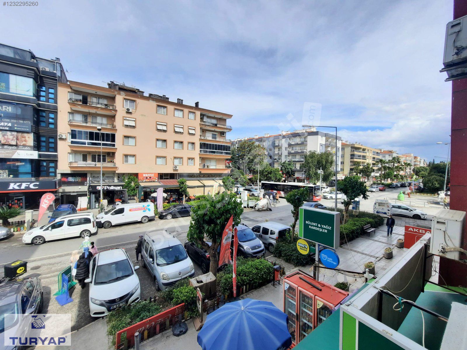 GAZİEMİR TURYAPTAN ÇARŞI MERKEZİNDE 3+1 KİRALIK DAİRE