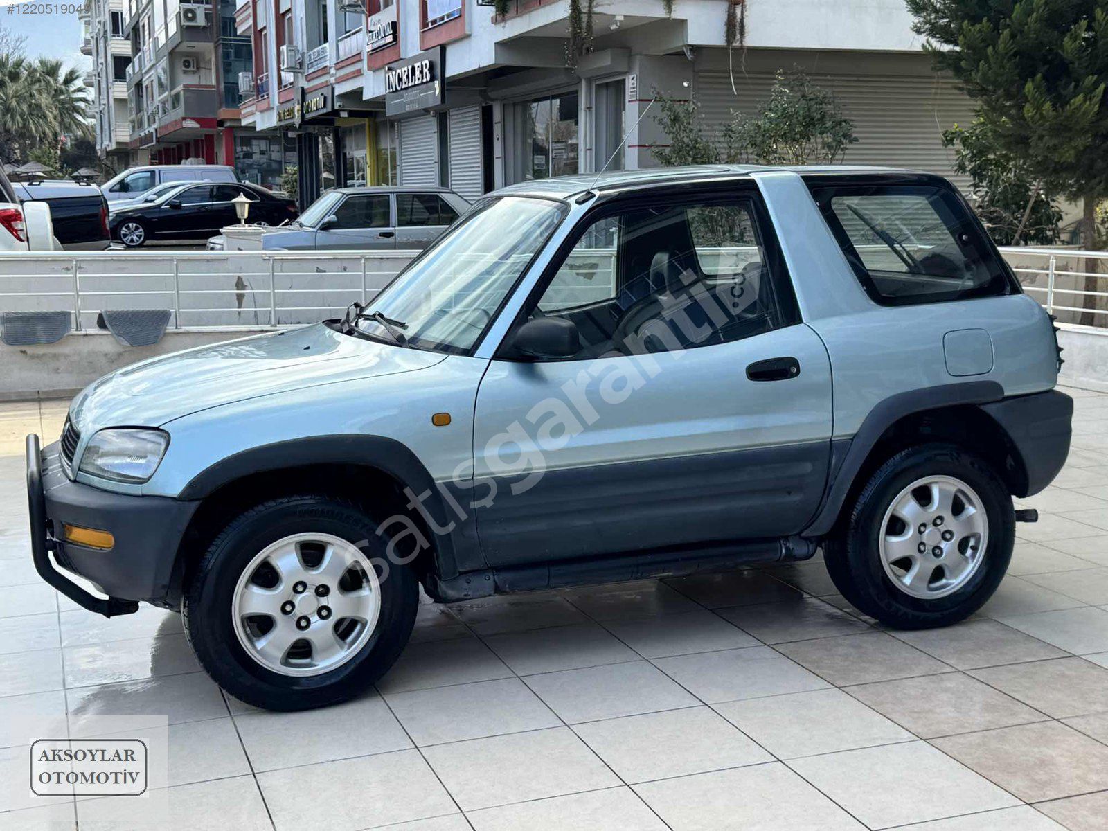 İLK ELDEN-DEĞİŞENSİZ-EMSALSİZ-KLİMALI-OTOMATİK VİTES-SUNROOF-4X4