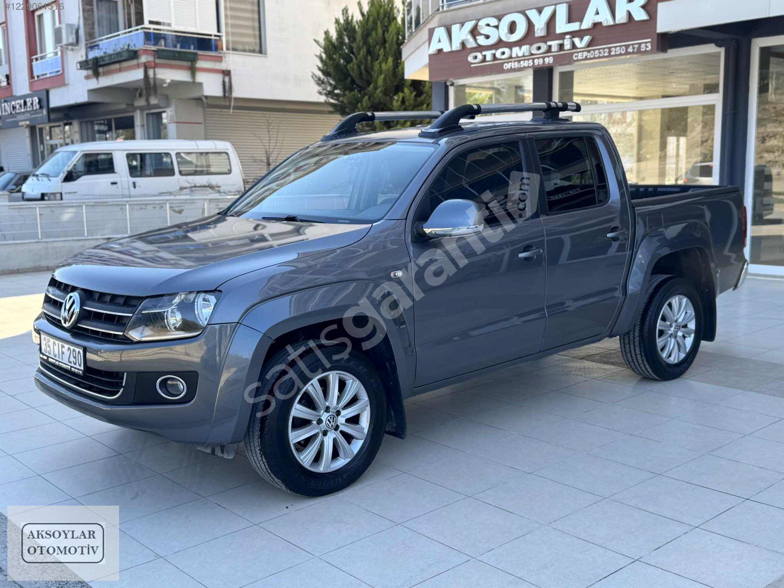 BOYASIZ-4X4-AMAROK HİGHLİNE-%20FATURA-ÇEKİ DEMİR-205000 KM-EKRAN