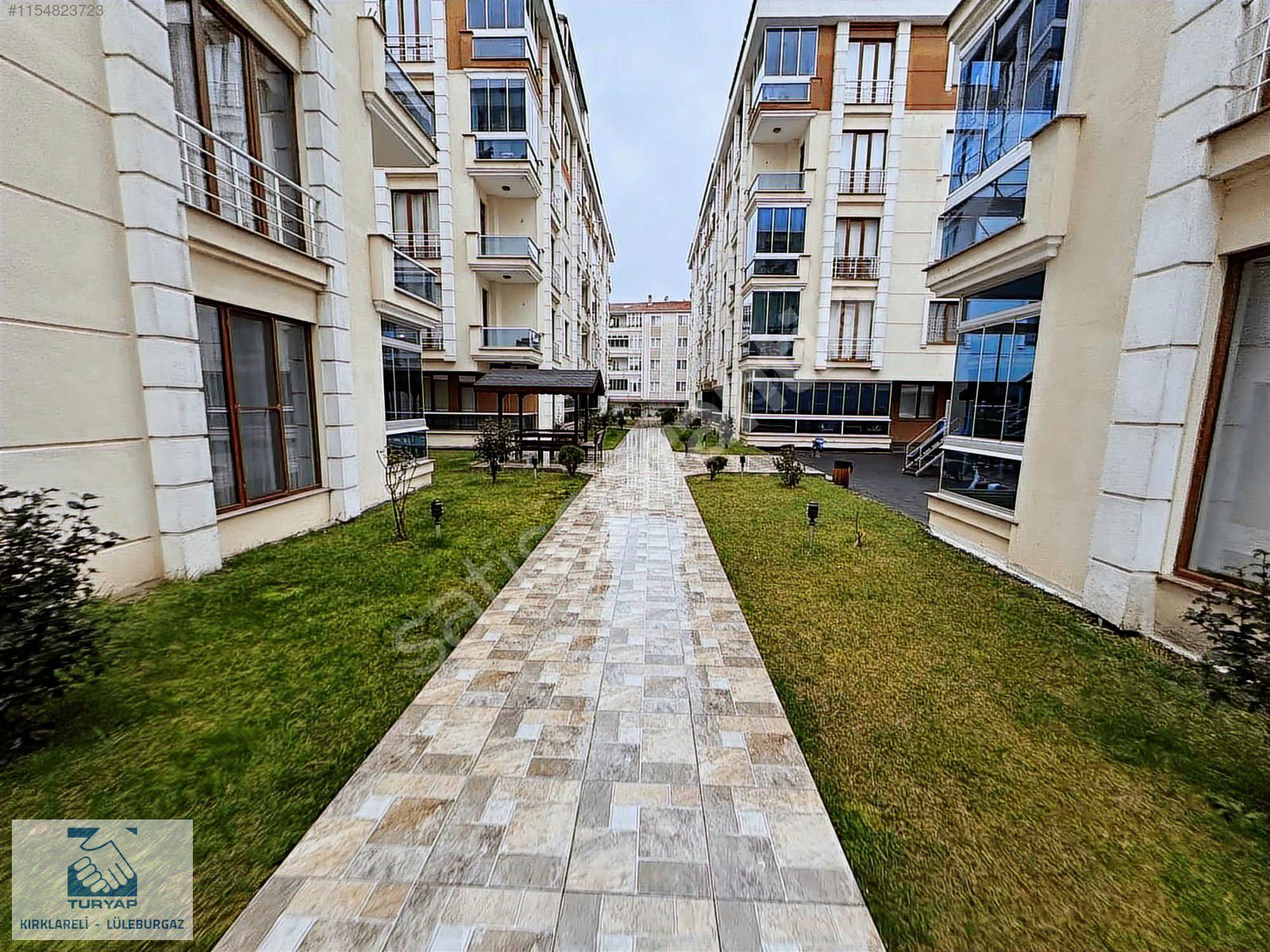 TURYAP'TAN 3+1 SİTE İÇERİSİNDE KAPALI OTOPARKLI GÜVENLİKLİ