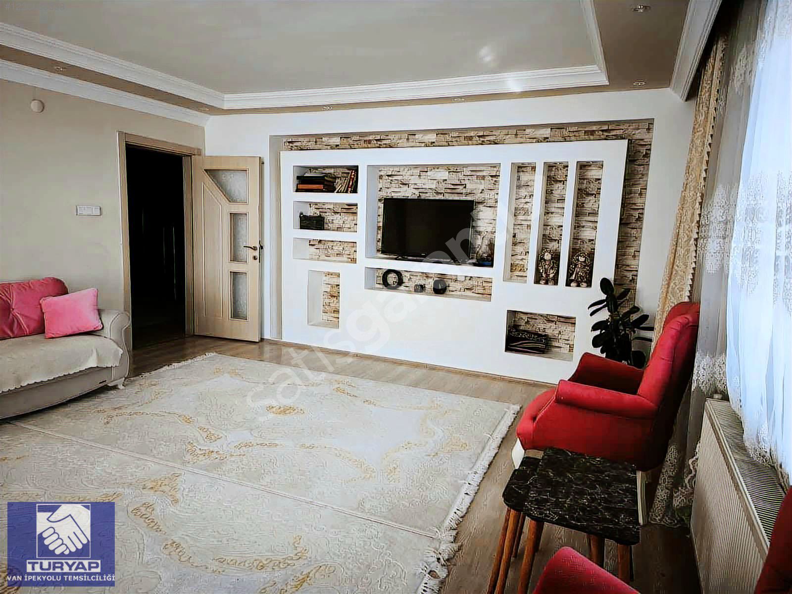 TURYAP'TAN İKİNİSANDA SATILIK 5+1 DUBLEX DAİRE