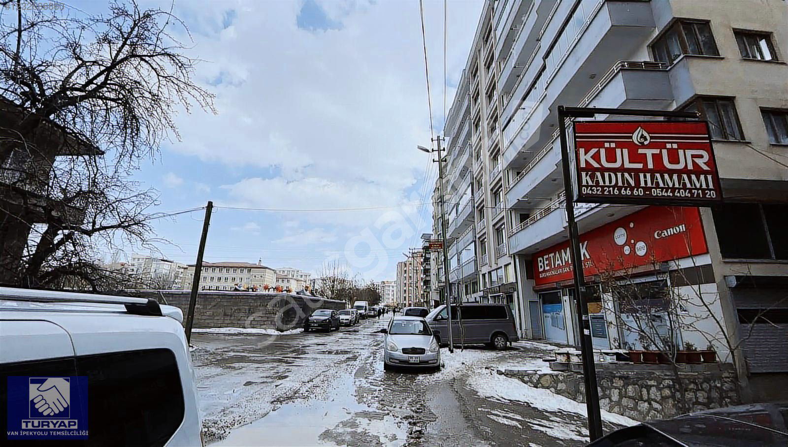 TURYAP'TAN VAN DEVLET TİYATROSU CİVARINDA SATILIK DÜKKAN