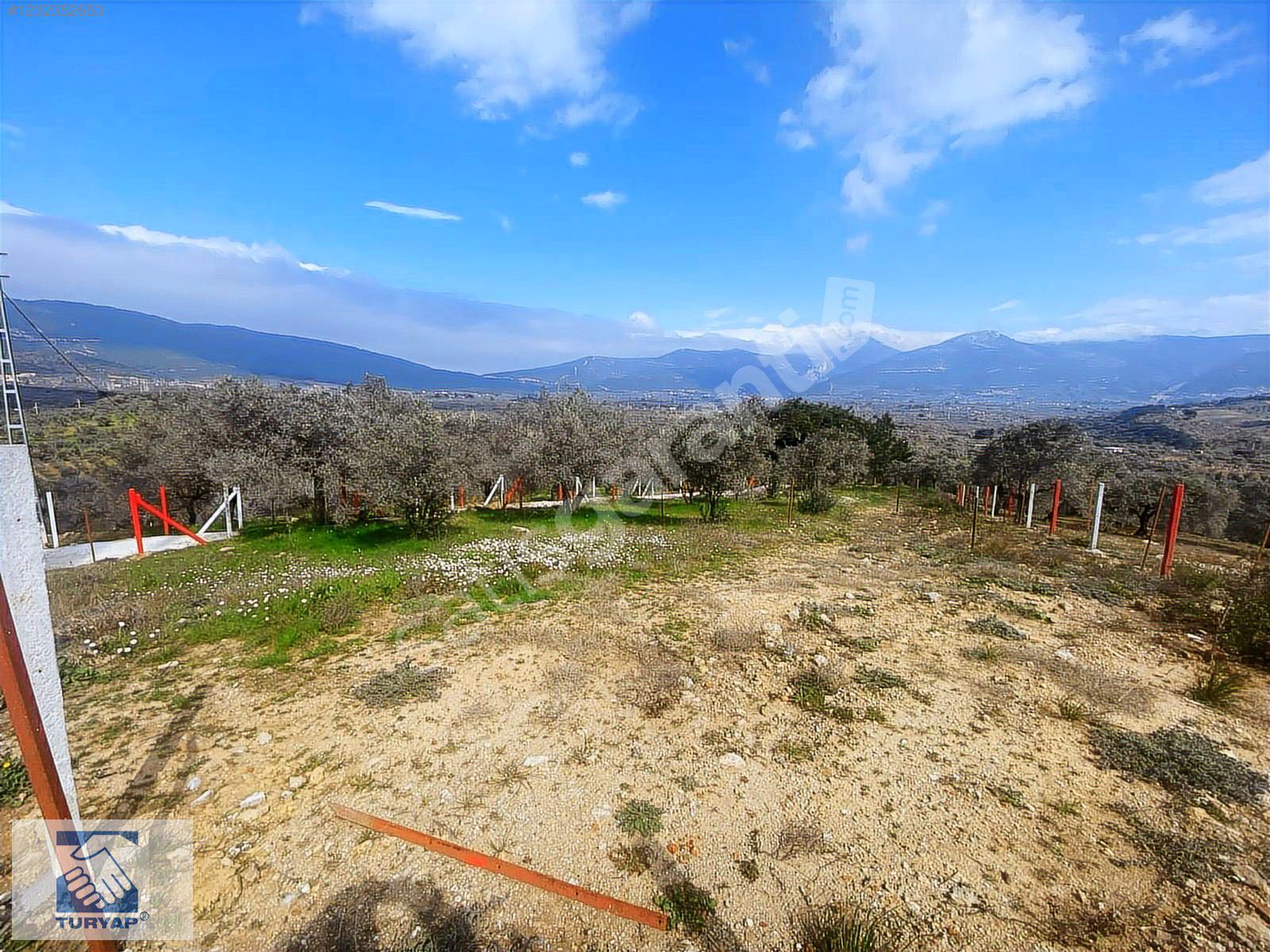 KEMALPAŞA VİŞNELİ'DE SATILIK 300 M2 BAHÇELER