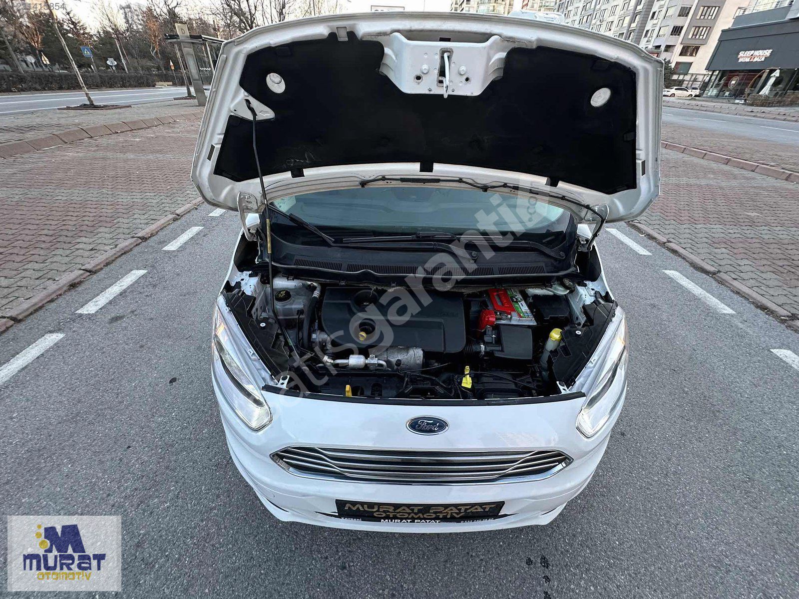 MURAT PATAT OTOMOTİVDEN TİTANYUM PLUS. TESLA EKRAN COURİER