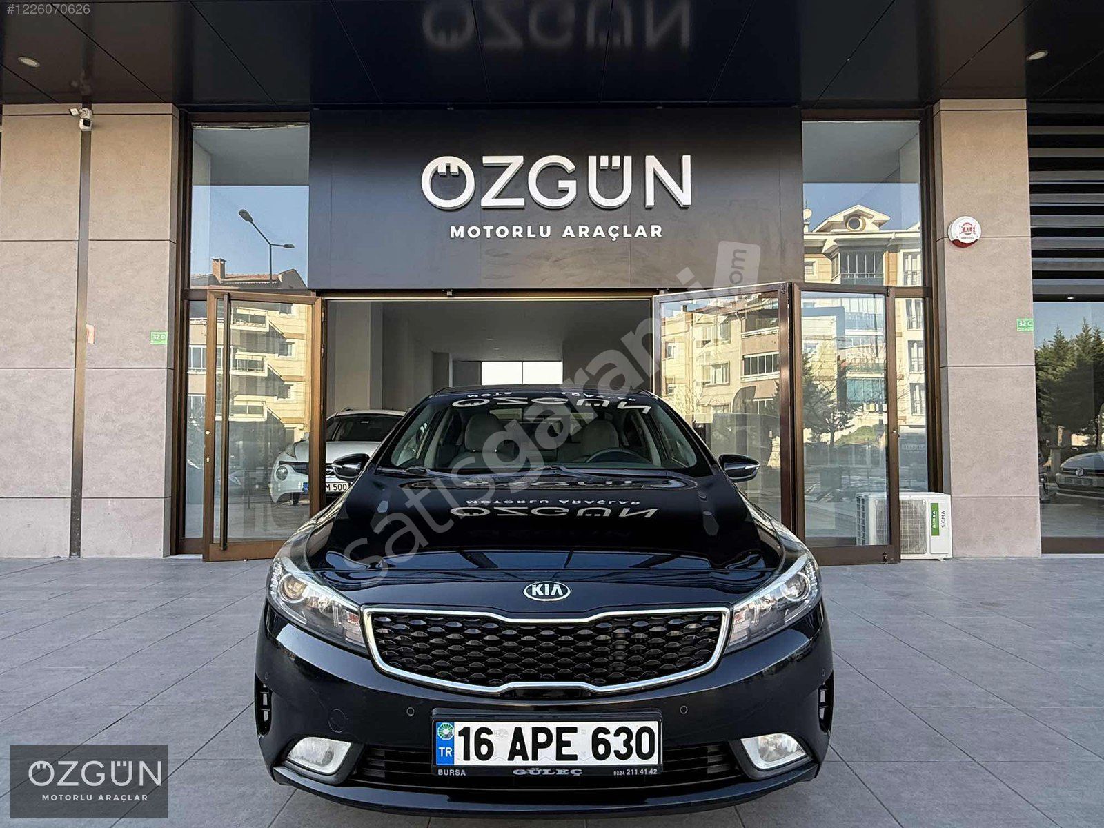 ÖZGÜN&2017 KİA CERATO 1.6 CRDİ CONCEPT - EMSALSİZ