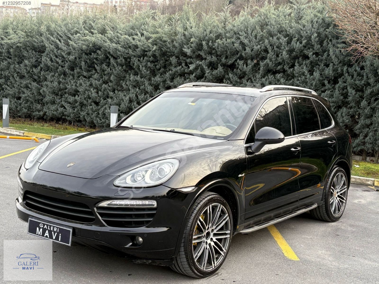 GALERİ MAVİ'DEN PORSCHE CAYENNE 2012 MODEL DİZEL HATASIZ BOYASIZ