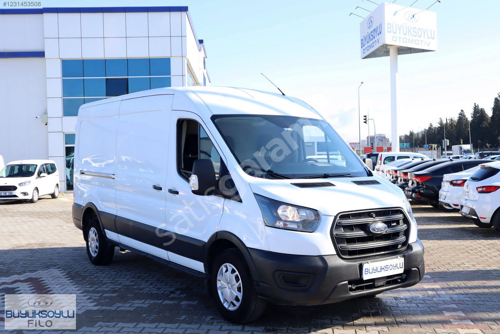 BÜYÜKSOYLU FİLO/2020 FORD TRANSİT 350L 11 M³ PANELVAN 170 HP